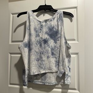 Lululemon tank size XL